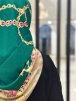 روسری ابریشم ژاکارد طرح گوچی سبز بنتون - تصویر 3