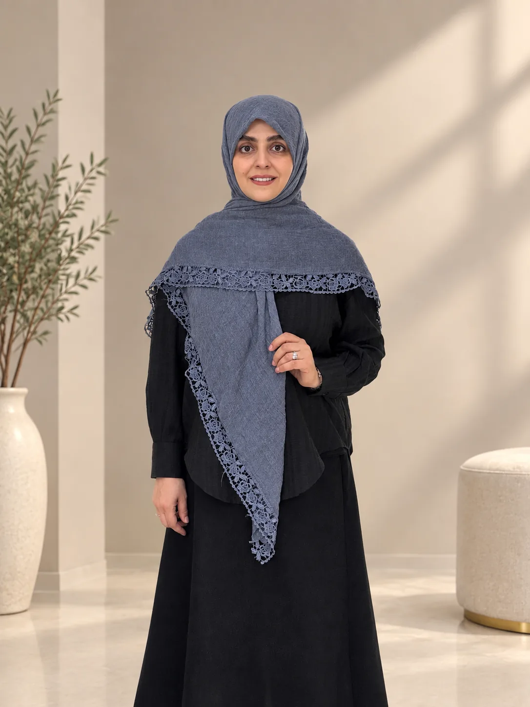 FAFFFC7E-1E81-4CD2-97BC-A9F5800BBF5C (1) روسری نخ وال سنگشور دور دانتل آبی جین