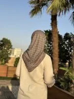 روسری گوچی دو رو کرم قهوه ای - تصویر 3
