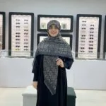 روسری نخ کشمیر وارداتی طرح کوچ مشکی کرم